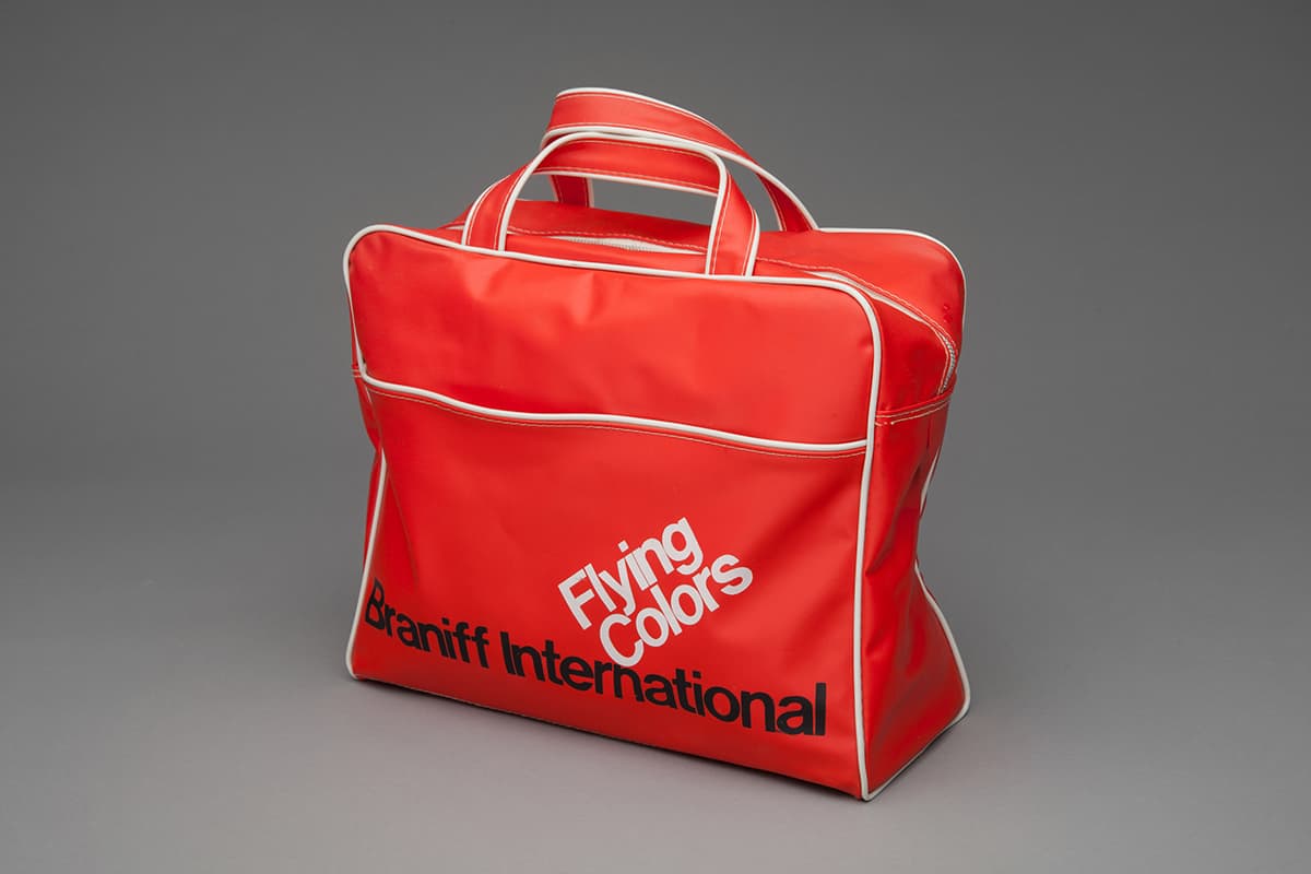Braniff flight travel bag, 1970s SILHOUETTE
