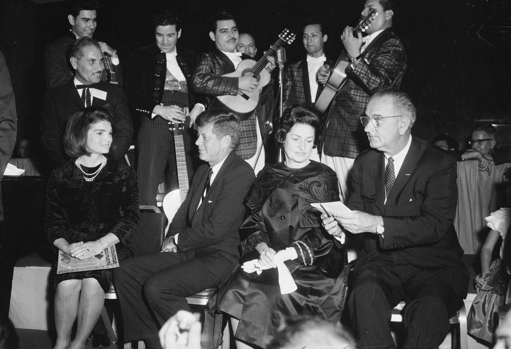 Jackie and Jack Kenndey and Ladybird and Lyndon B. Johnson at the Rice Hotel, Nov. 21, 1963
