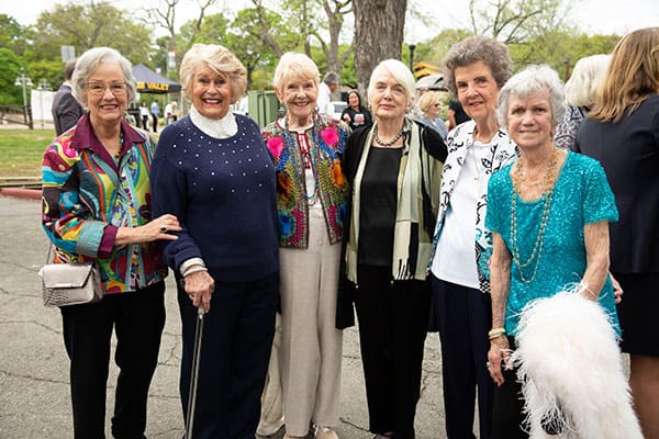 Mollie Zachry, Carol Barrett, Sarah Joe LeMessurier, Elizabeth Rogers, Lucile Pipes and Peggy Mays