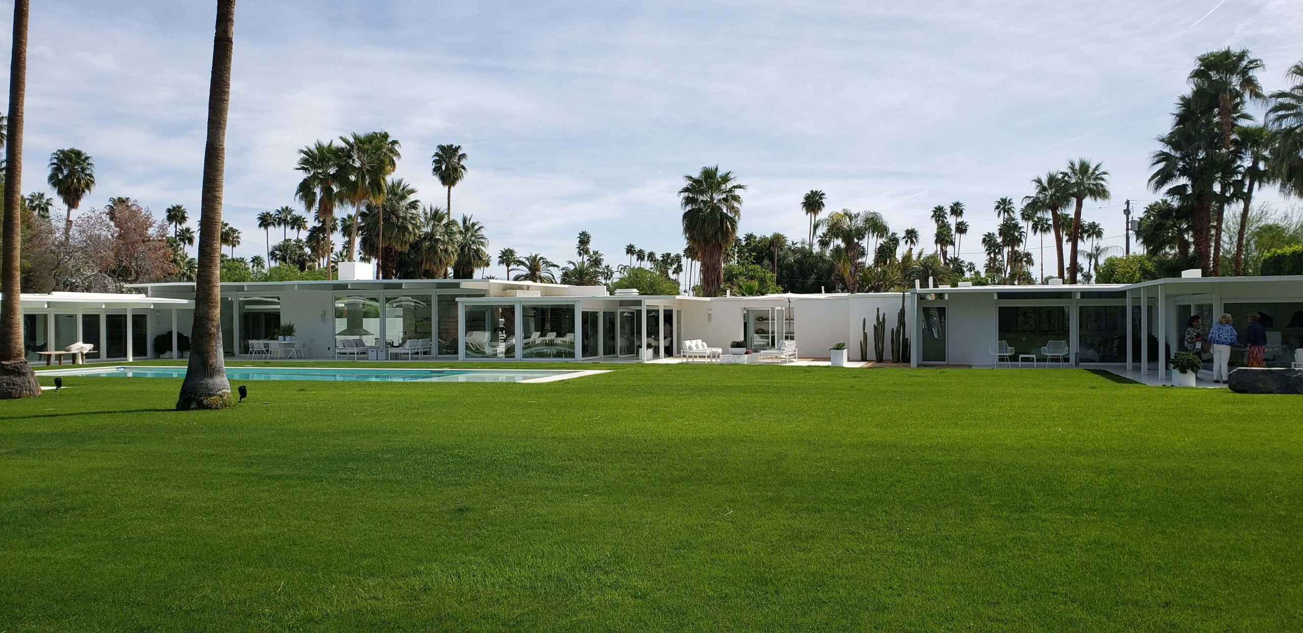 Palm Springs Estate from Modern Home Tour
