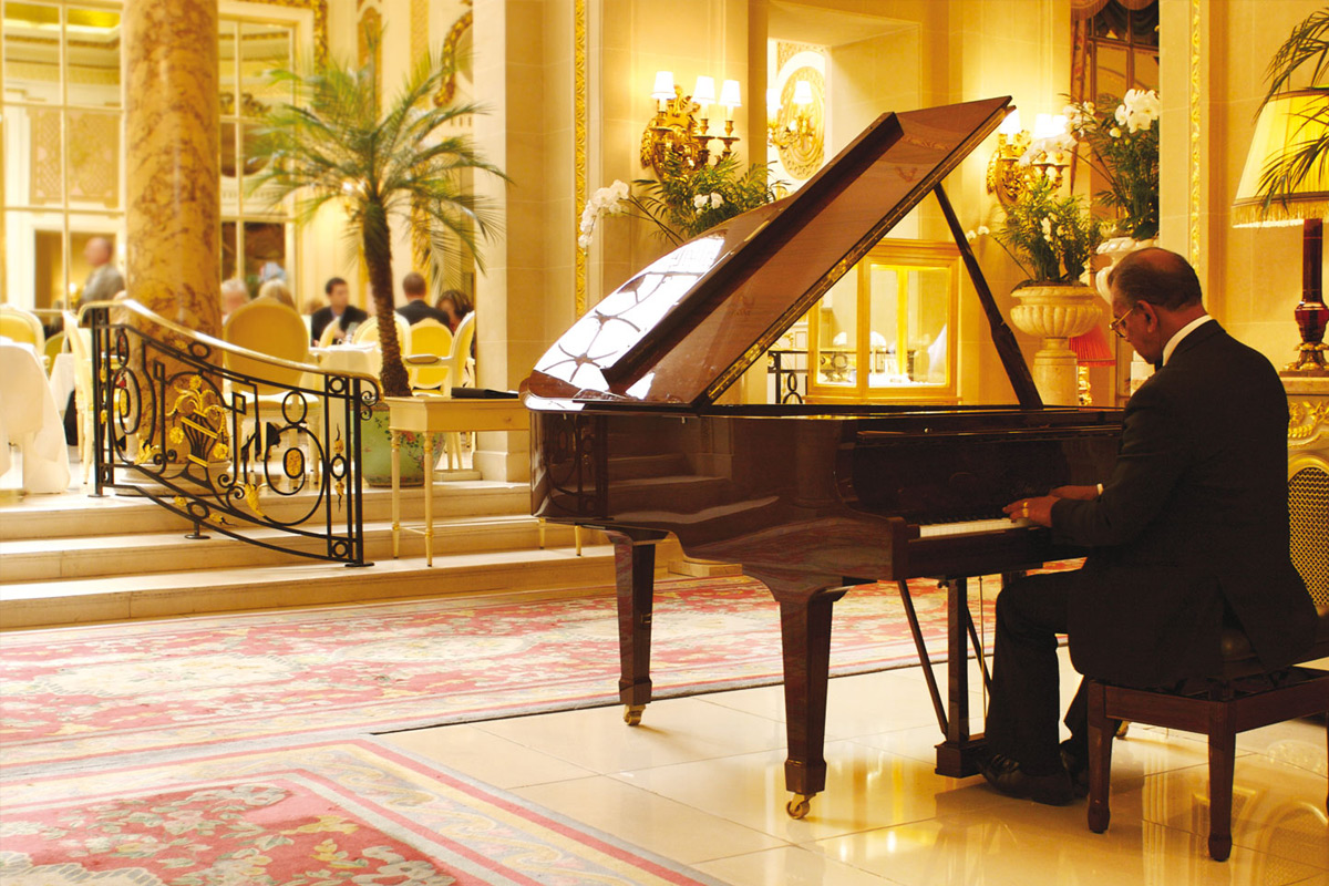 The Ritz London pianist