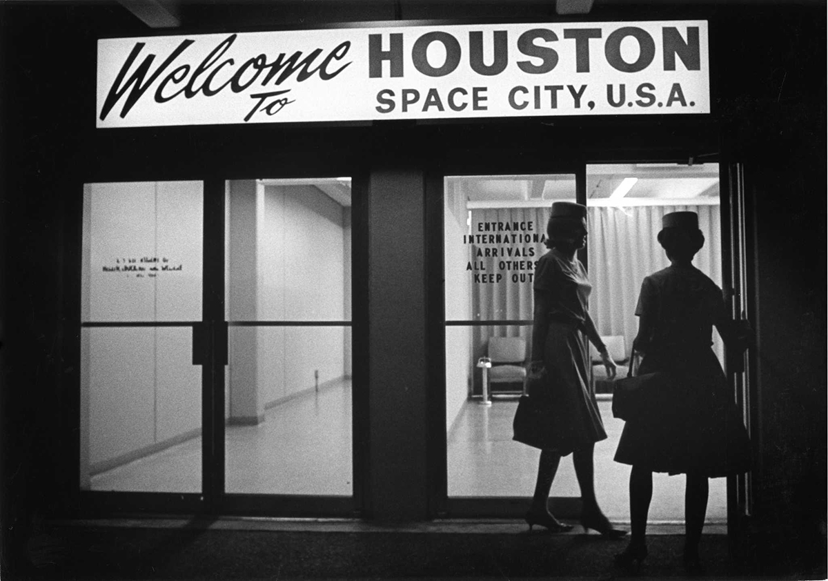 Welcome to HOUSTON SPACE CITY, USA iconic Houston sign